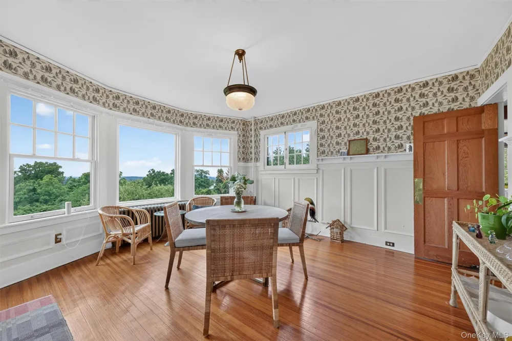 37 Ridge Road Cornwall, NY 12518