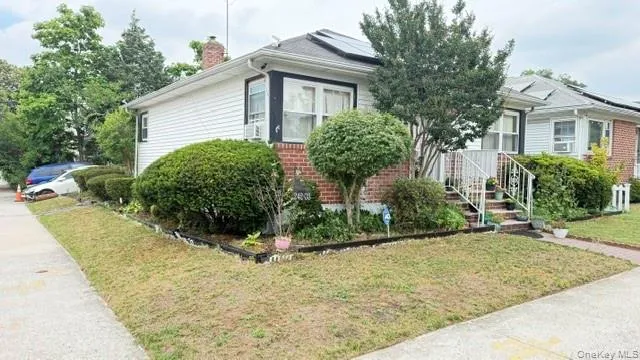 24203 131st Road Rosedale, NY 11422