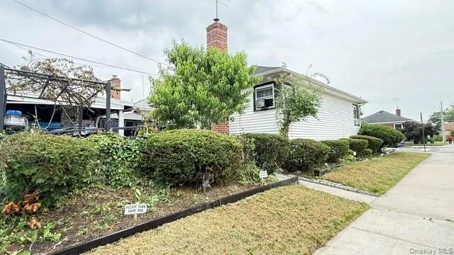 24203 131st Road Rosedale, NY 11422