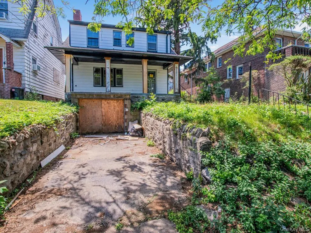 484 E 5th Street Mount Vernon, NY 10553