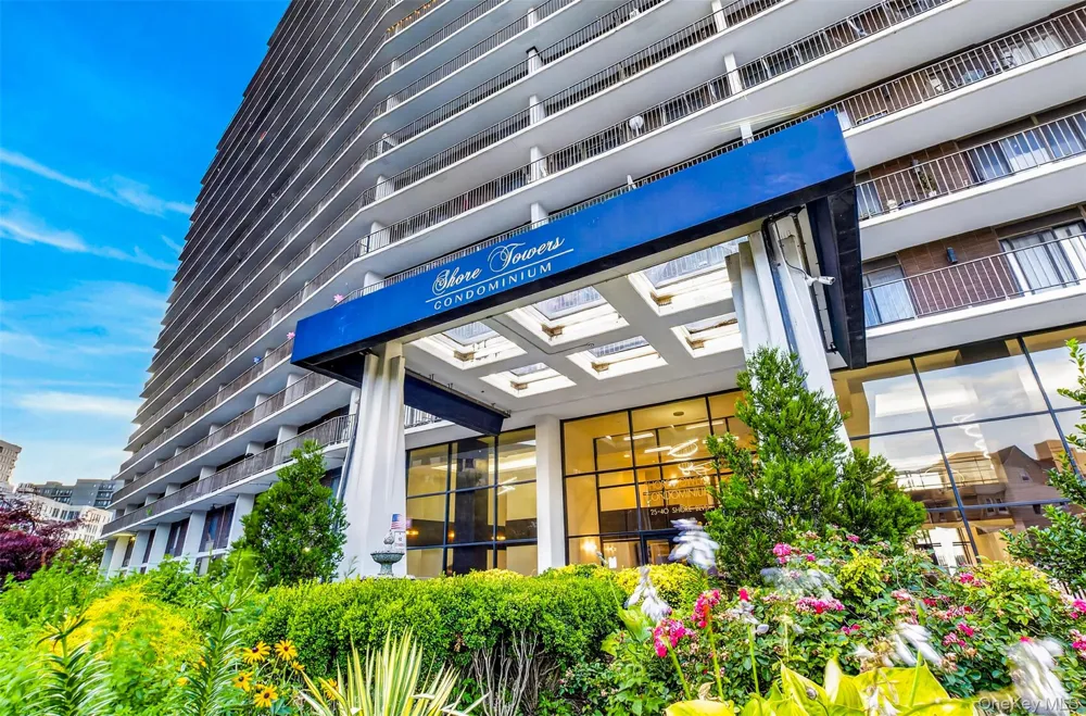 25-40 Shore Boulevard #15Q Astoria, NY 11102