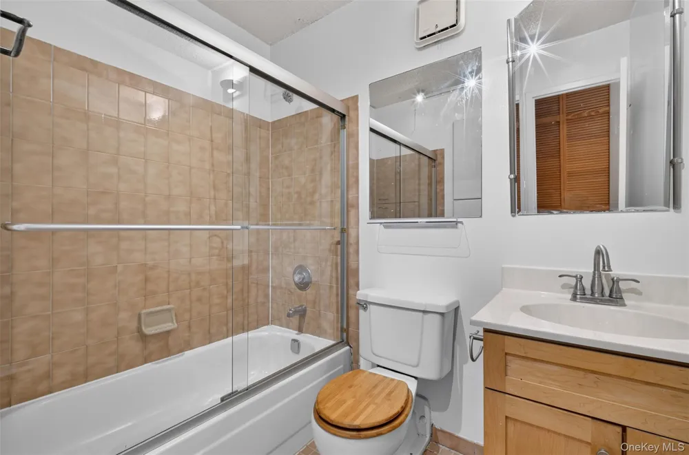 25-40 Shore Boulevard #15Q Astoria, NY 11102