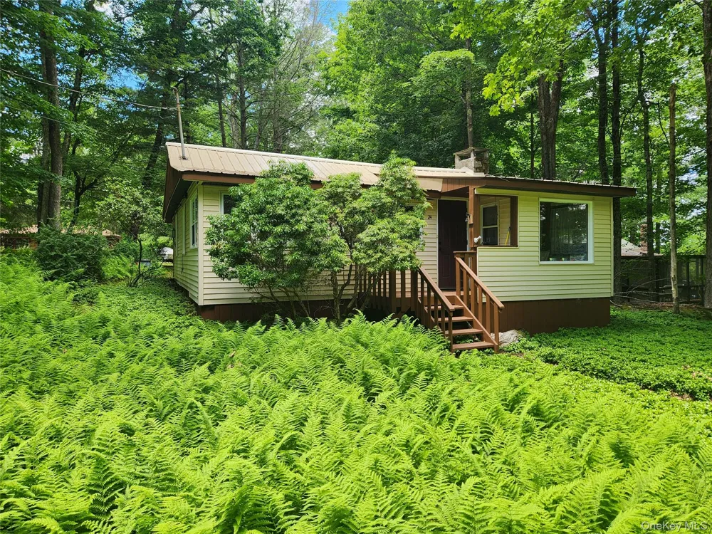 24 Eldridge Street S Smallwood, NY 12778