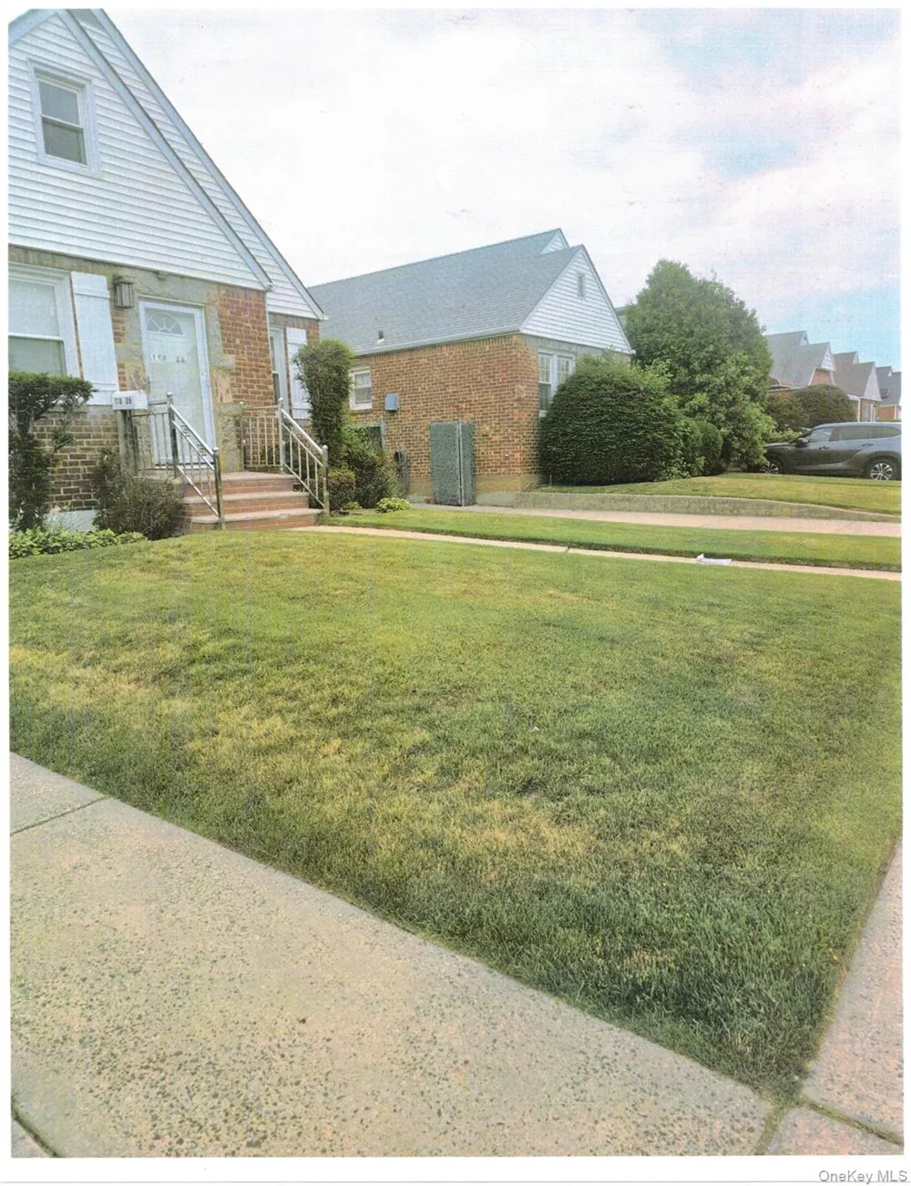 118-26 229 Cambria Heights, NY 11412