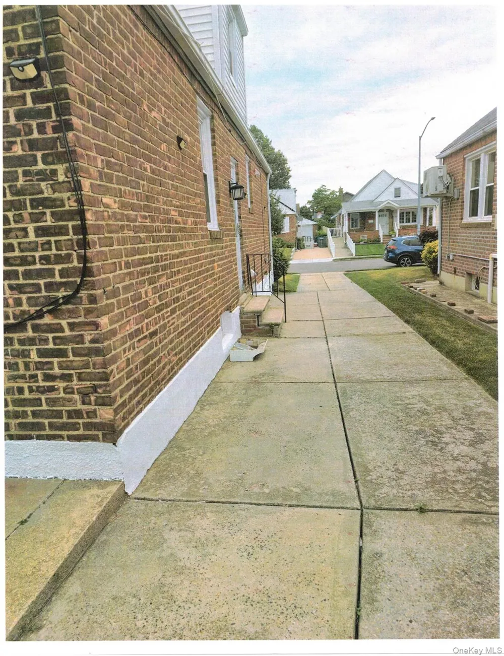 118-26 229 Cambria Heights, NY 11412