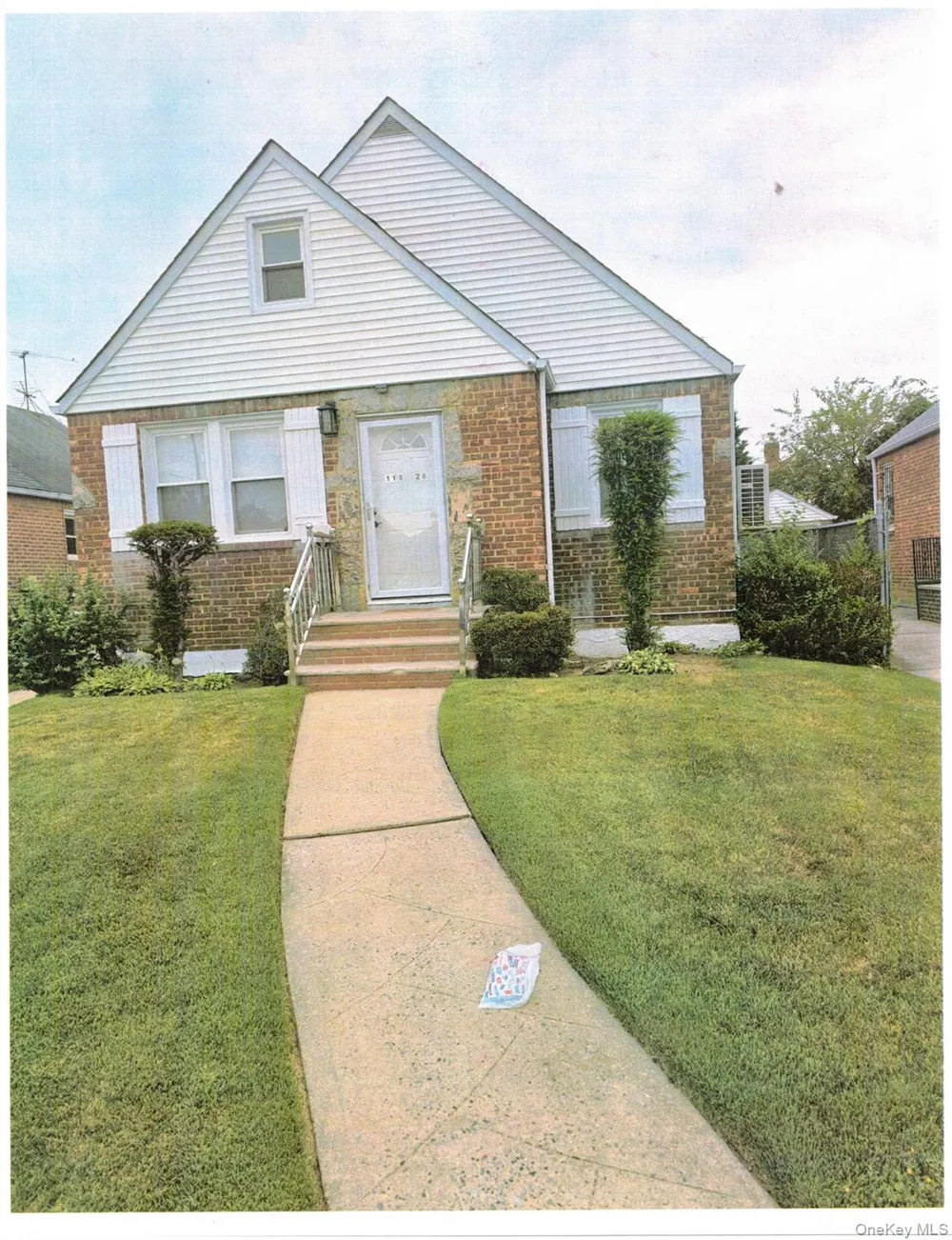 118-26 229 Cambria Heights, NY 11412