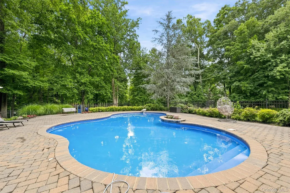 281 Phillips Hill Road New City, NY 10956