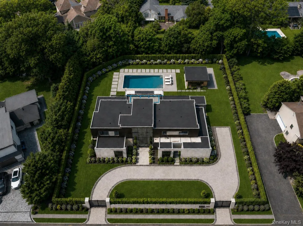 1322 Everit Place Hewlett Harbor, NY 11557