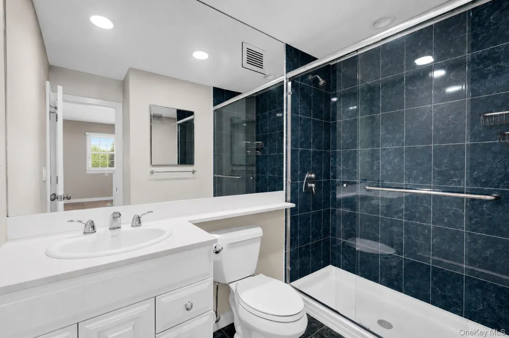 585 Dune Road #A-21 Westhampton Beach, NY 11978