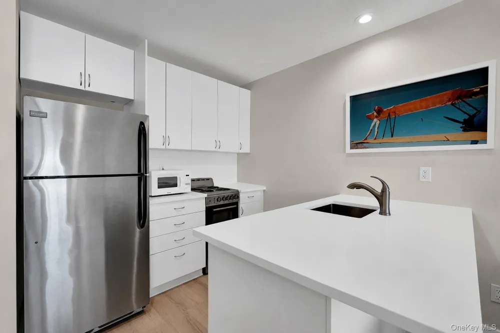 585 Dune Road #A-21 Westhampton Beach, NY 11978