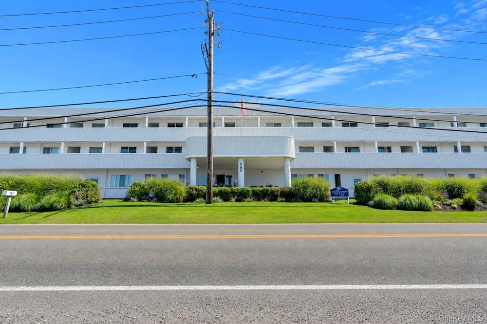 585 Dune Road #A-21 Westhampton Beach, NY 11978