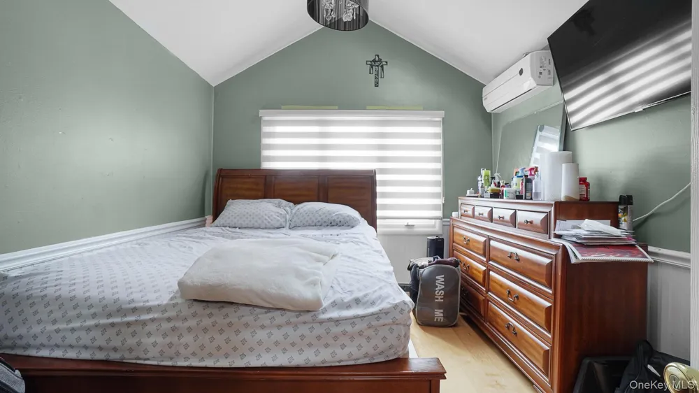 2694 Dorothy Street Bellmore, NY 11710