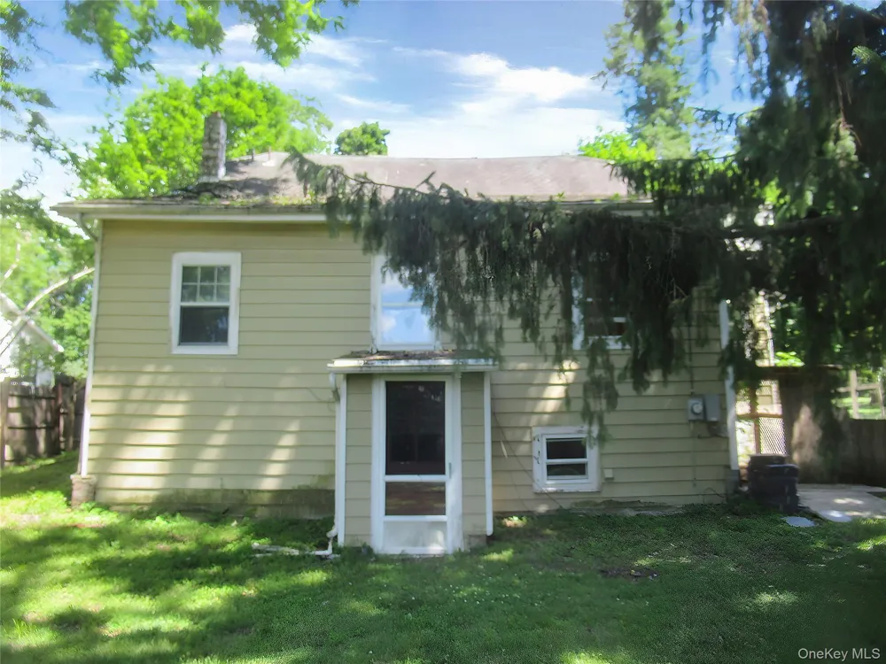 2 Academy Avenue Cornwall on Hudson, NY 12520