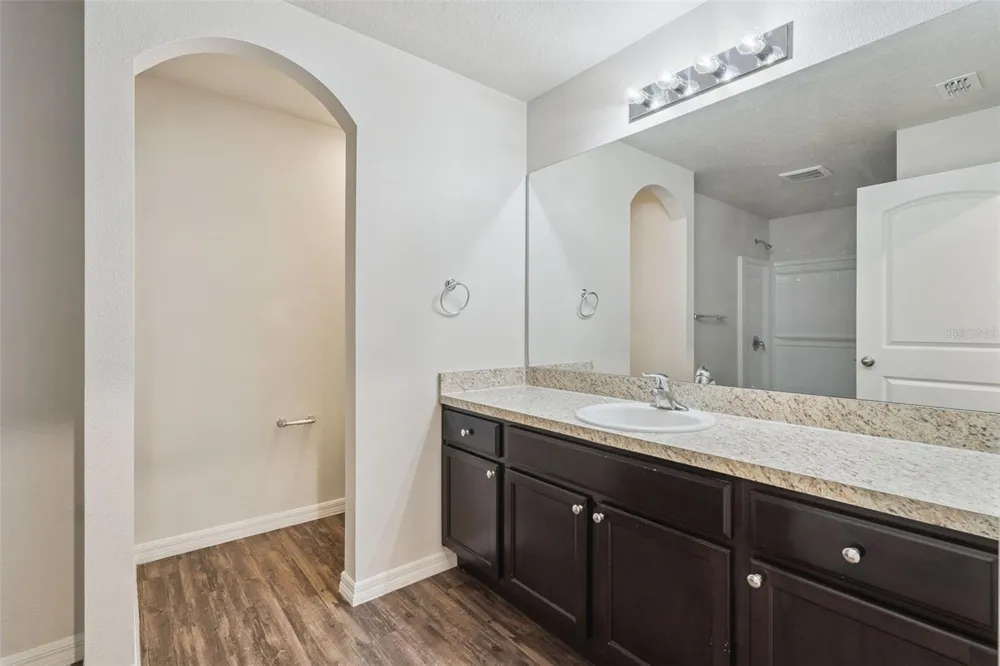 2222 CASPIAN DRIVE Lakeland, FL 33805