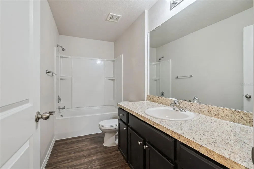 2222 CASPIAN DRIVE Lakeland, FL 33805