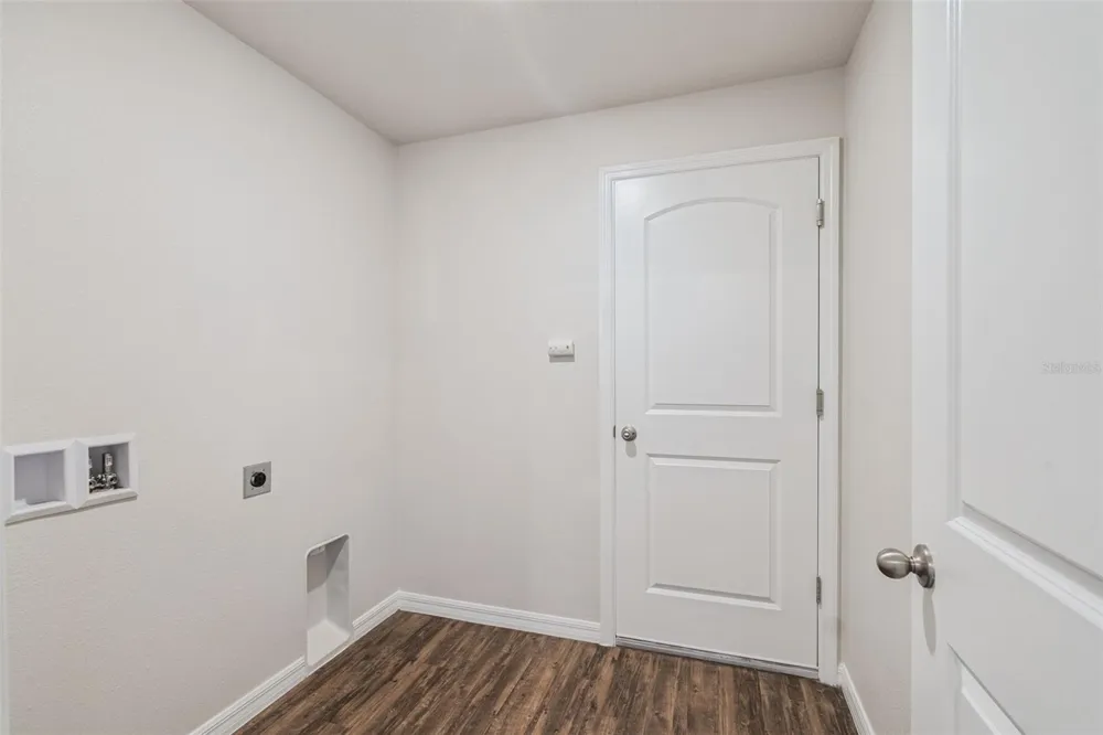 2222 CASPIAN DRIVE Lakeland, FL 33805