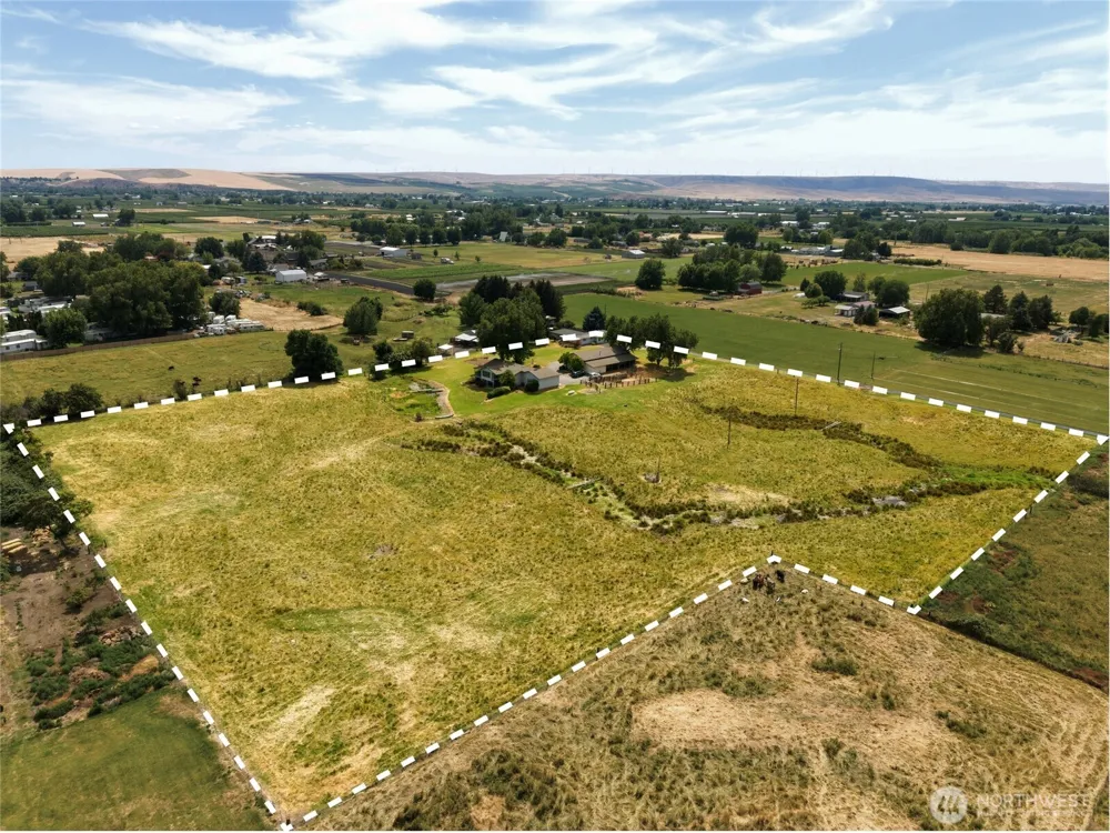 84903 & 84895 Lyle Lane Milton-Freewater, OR 97862