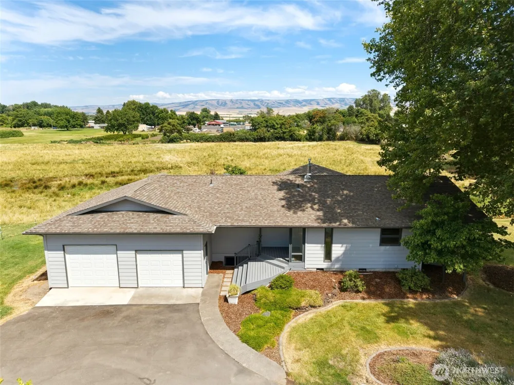 84903 & 84895 Lyle Lane Milton-Freewater, OR 97862
