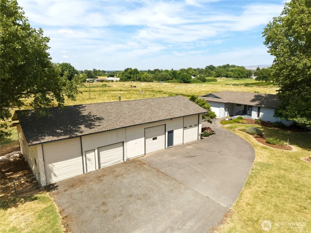 84903 & 84895 Lyle Lane Milton-Freewater, OR 97862