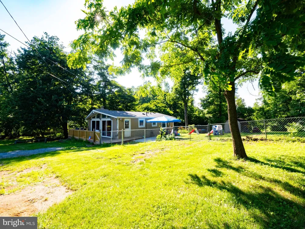 1001 BIFROST WAY Linden, VA 22642
