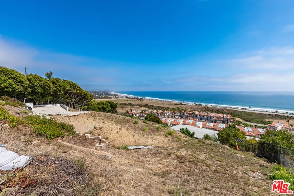 31113 Bailard Road #A Malibu, CA 90265