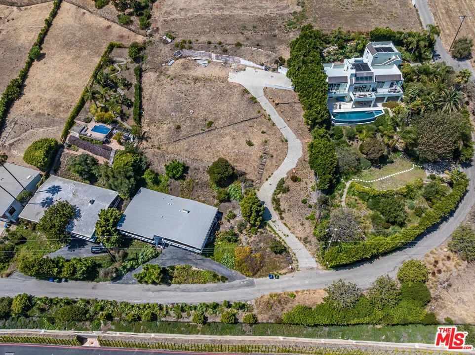 31113 Bailard Road #A Malibu, CA 90265