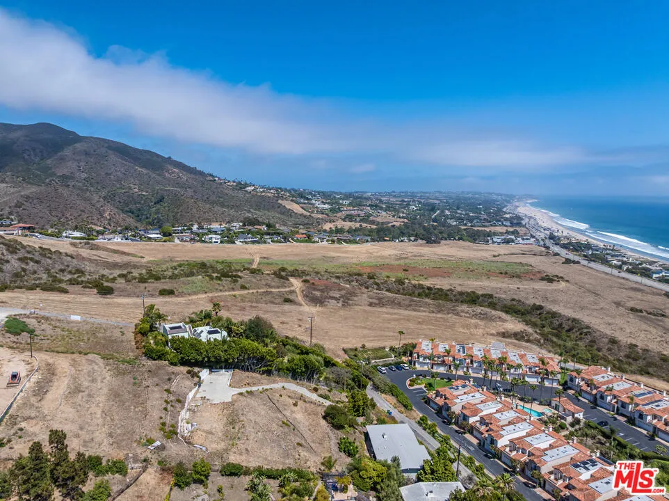 31113 Bailard Road #A Malibu, CA 90265