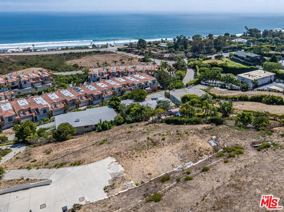 31113 Bailard Road #A Malibu, CA 90265
