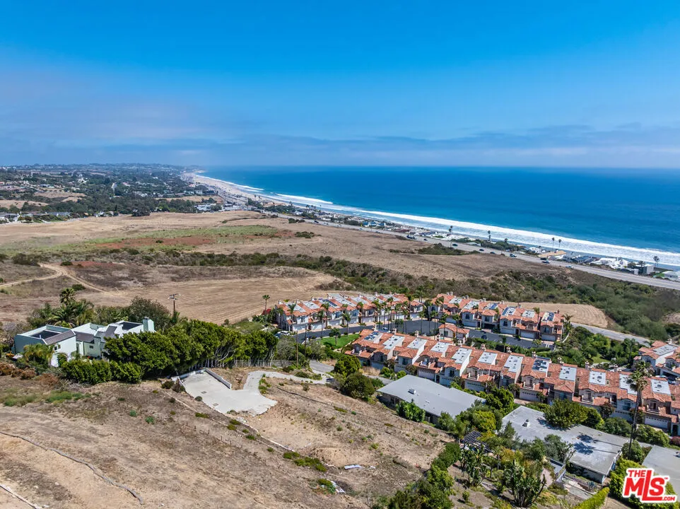 31113 Bailard Road #A Malibu, CA 90265