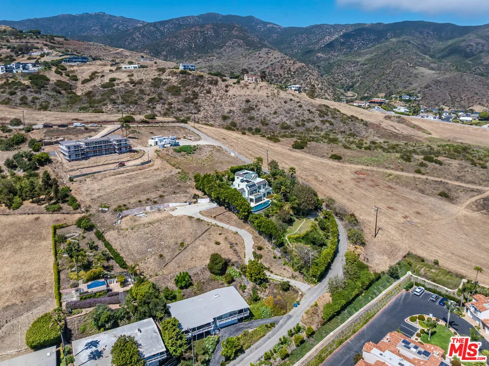 31113 Bailard Road #A Malibu, CA 90265