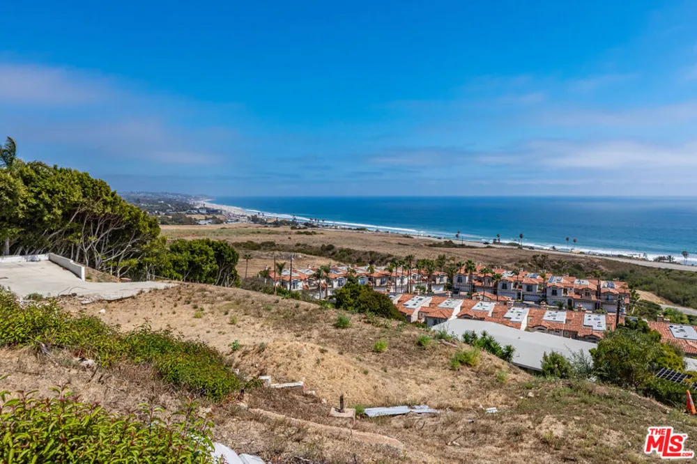 31113 Bailard Road #A Malibu, CA 90265