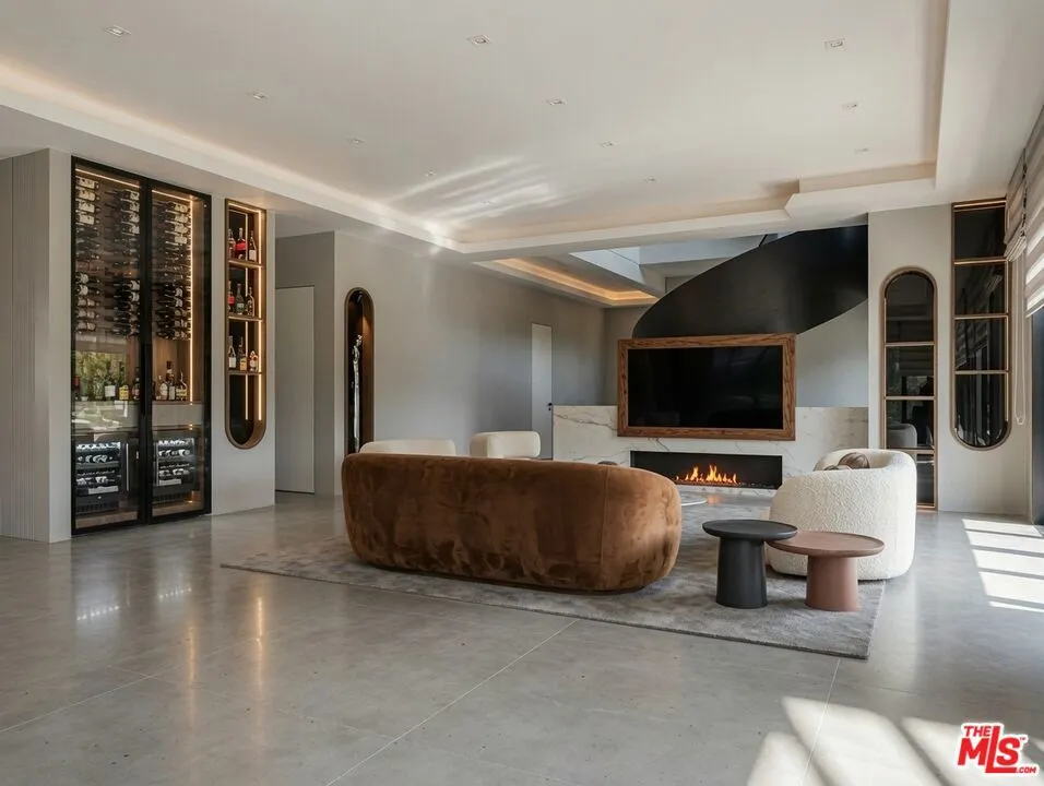 31113 Bailard Road #A Malibu, CA 90265