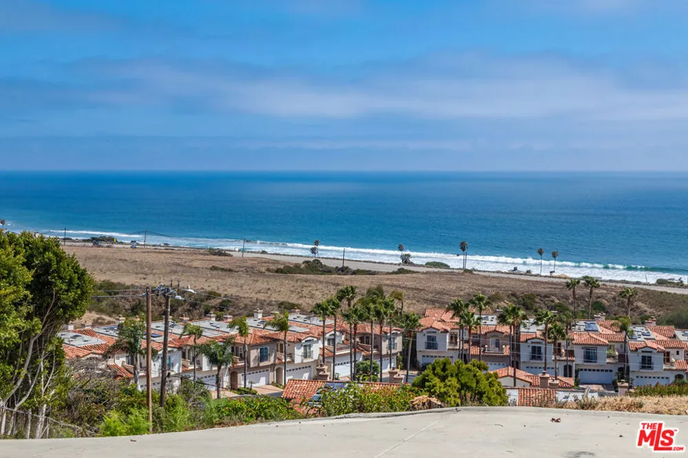 31113 Bailard Road #A Malibu, CA 90265