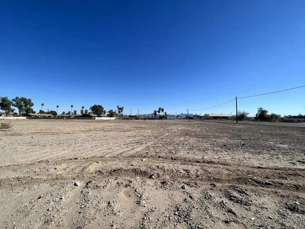 1367 Hobsonway Blythe, CA 92225