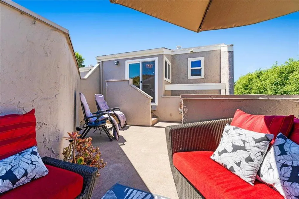 2127 Penasquitas Drive Aptos, CA 95003