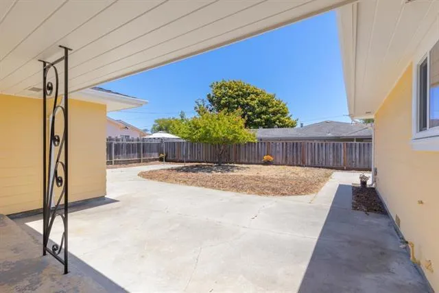 729 Martinelli Street Watsonville, CA 95076