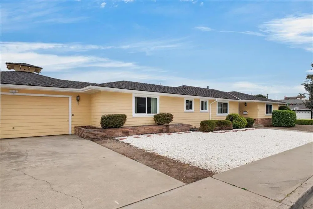 729 Martinelli Street Watsonville, CA 95076