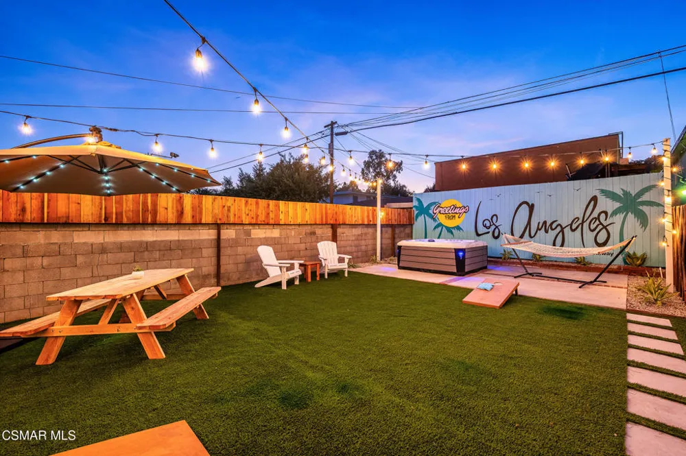 12247 Cedar Avenue Hawthorne, CA 90250