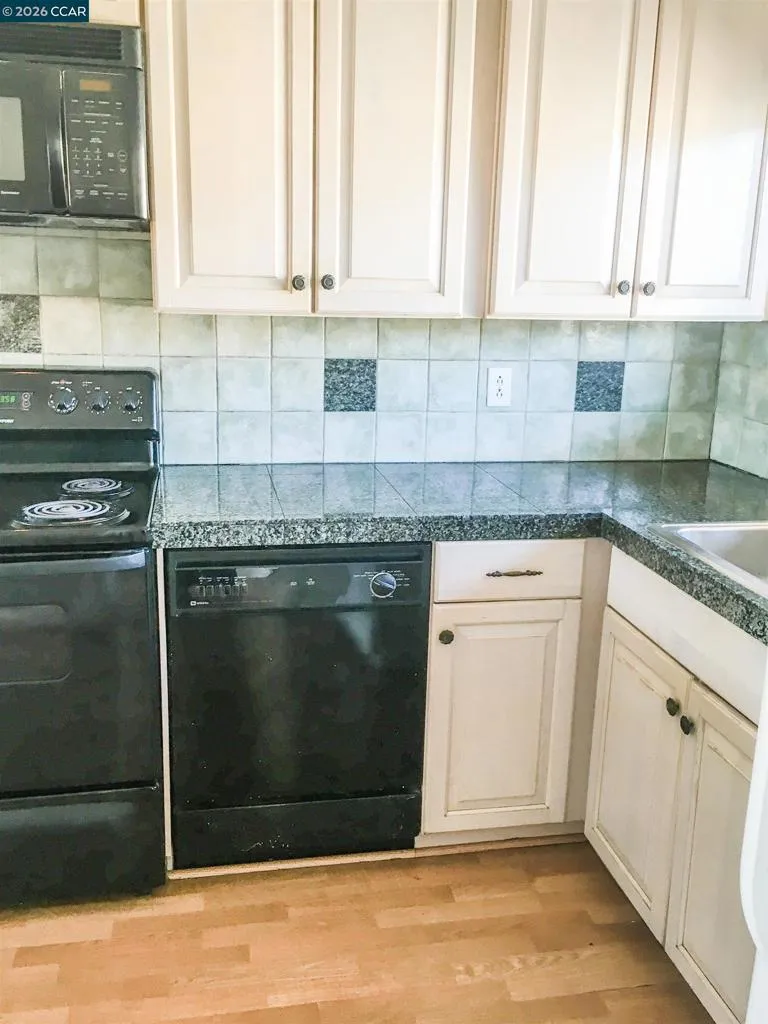 155 Canal St #12 San Rafael, CA 94901