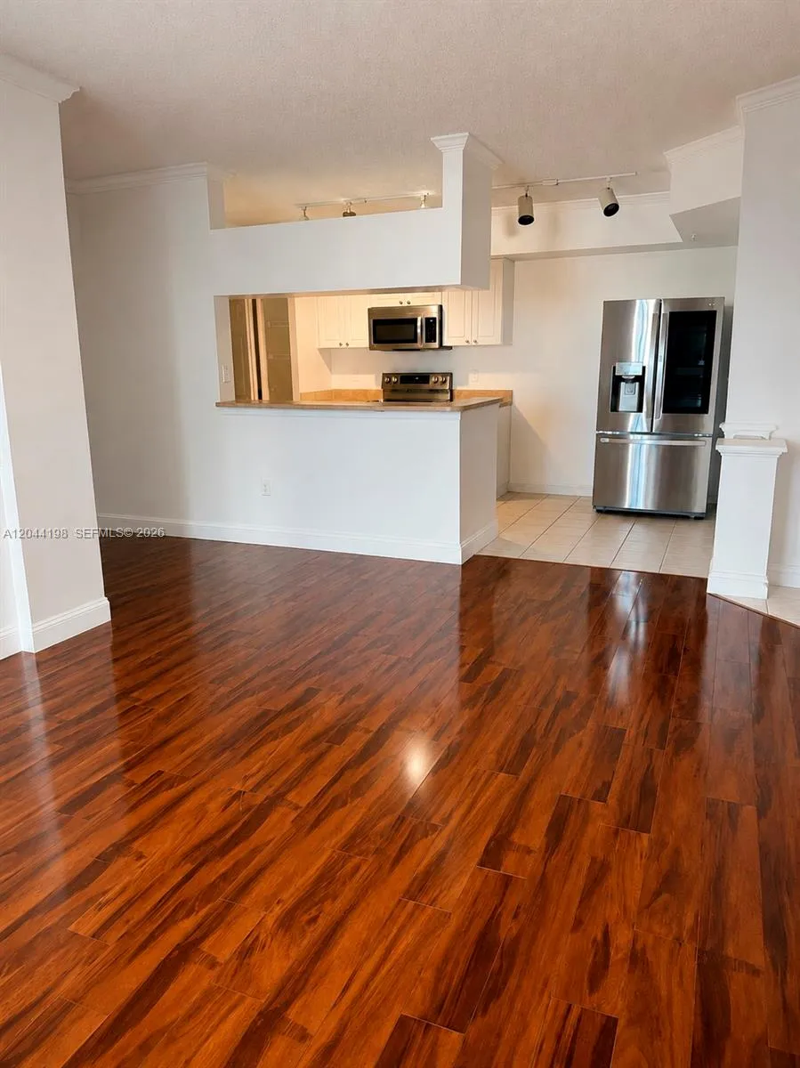 17145 Bay Rd #4307 Sunny Isles Beach, FL 33160