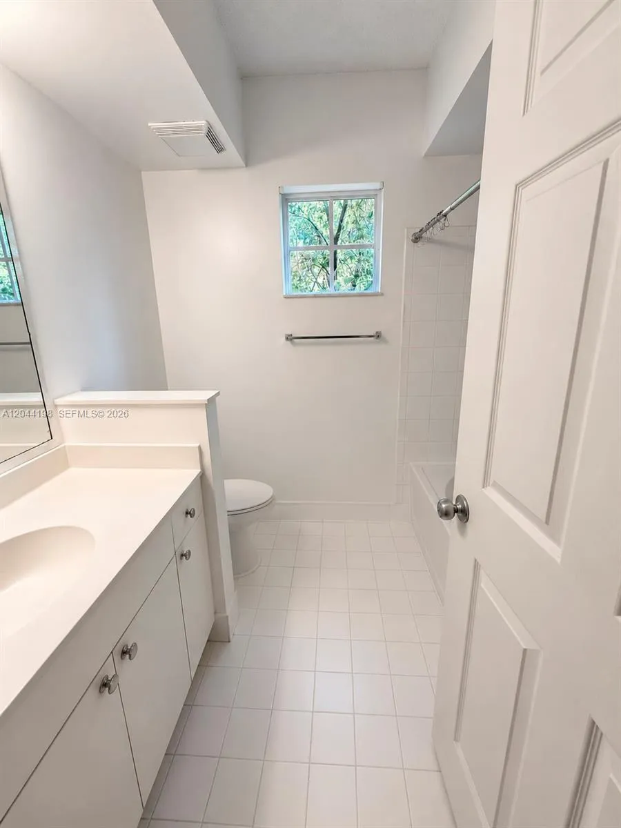 17145 Bay Rd #4307 Sunny Isles Beach, FL 33160