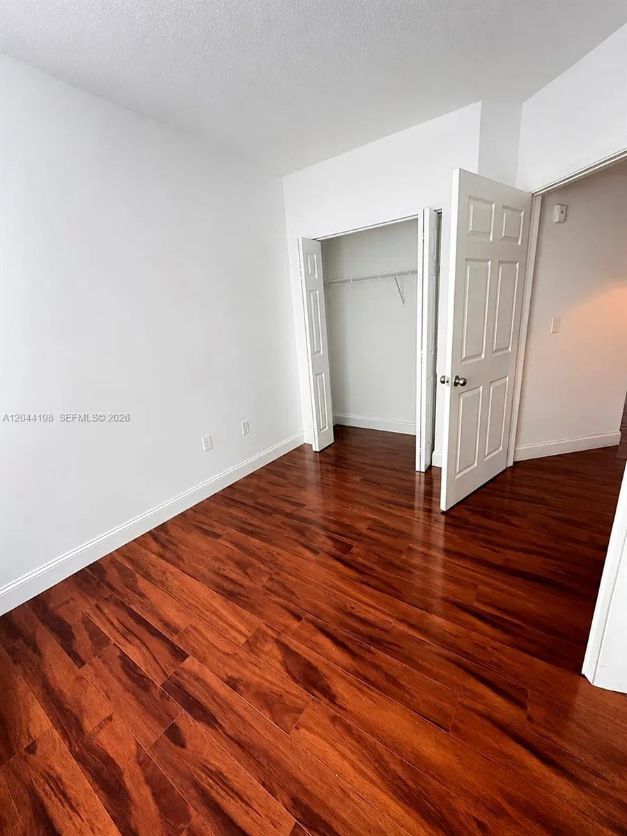 17145 Bay Rd #4307 Sunny Isles Beach, FL 33160