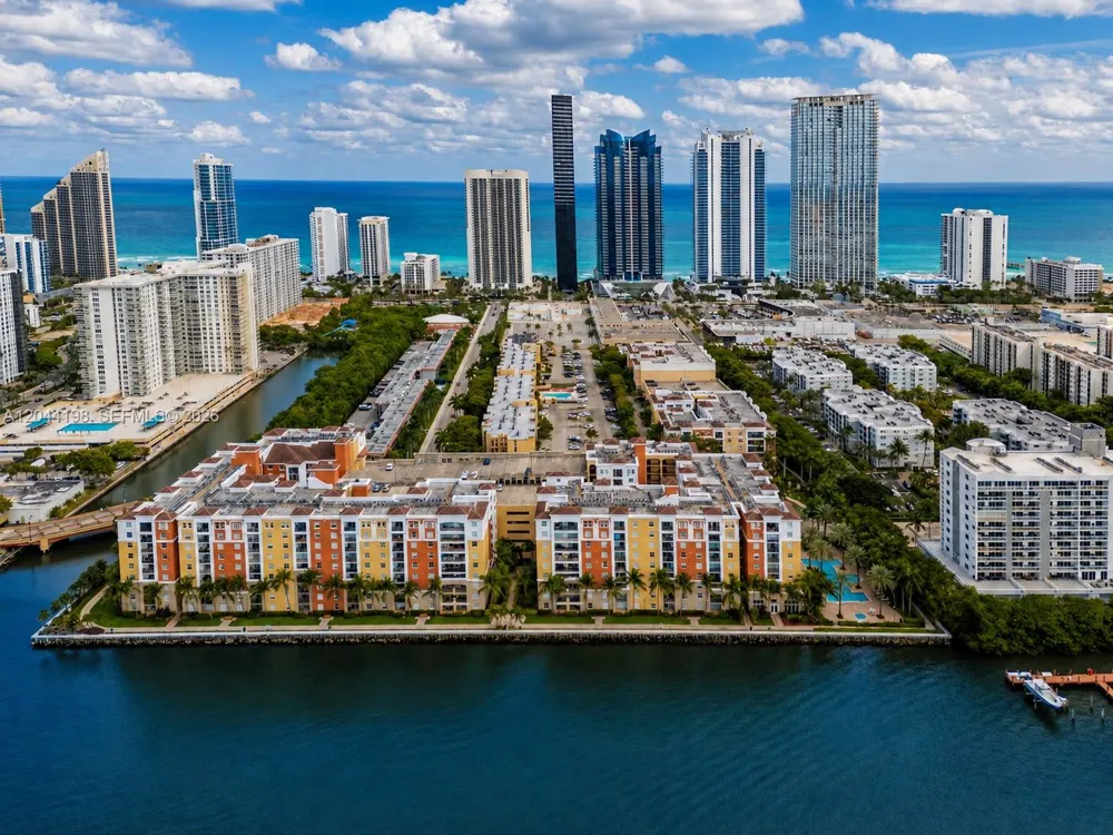 17145 Bay Rd #4307 Sunny Isles Beach, FL 33160