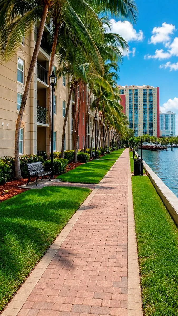 17145 Bay Rd #4307 Sunny Isles Beach, FL 33160