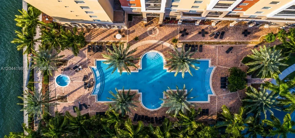 17145 Bay Rd #4307 Sunny Isles Beach, FL 33160
