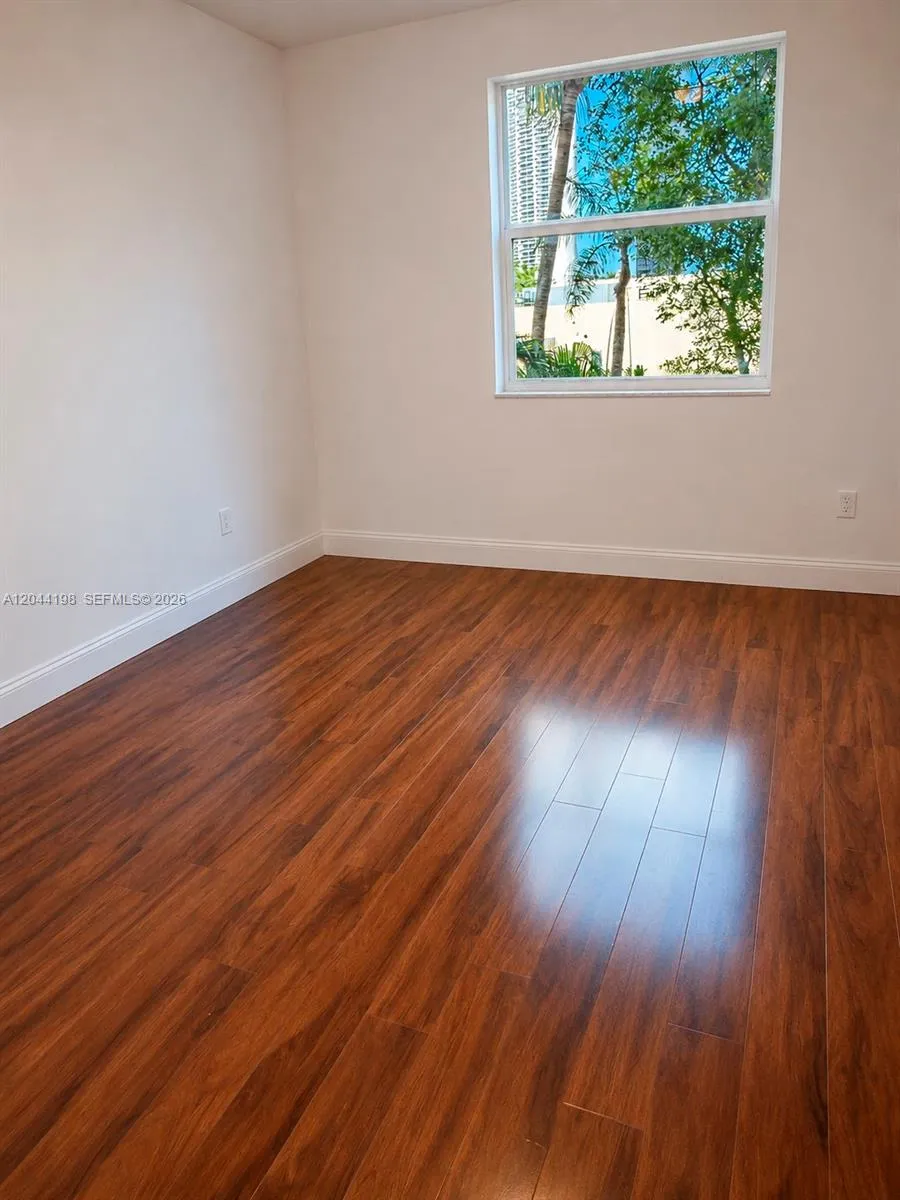 17145 Bay Rd #4307 Sunny Isles Beach, FL 33160