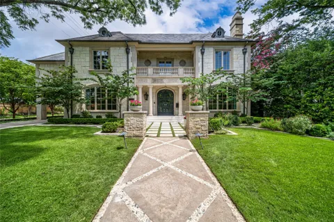 3548 Bryn Mawr
