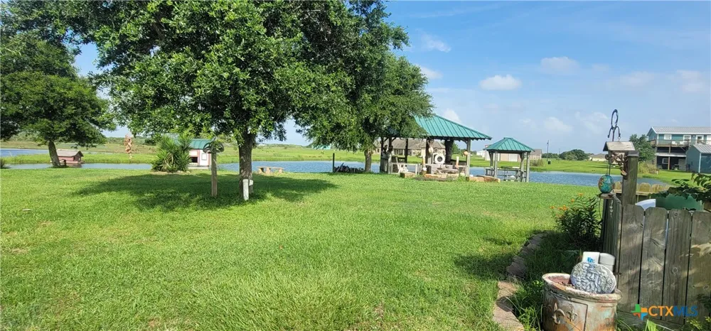 446 Gibb Boulevard Seadrift, TX 77983