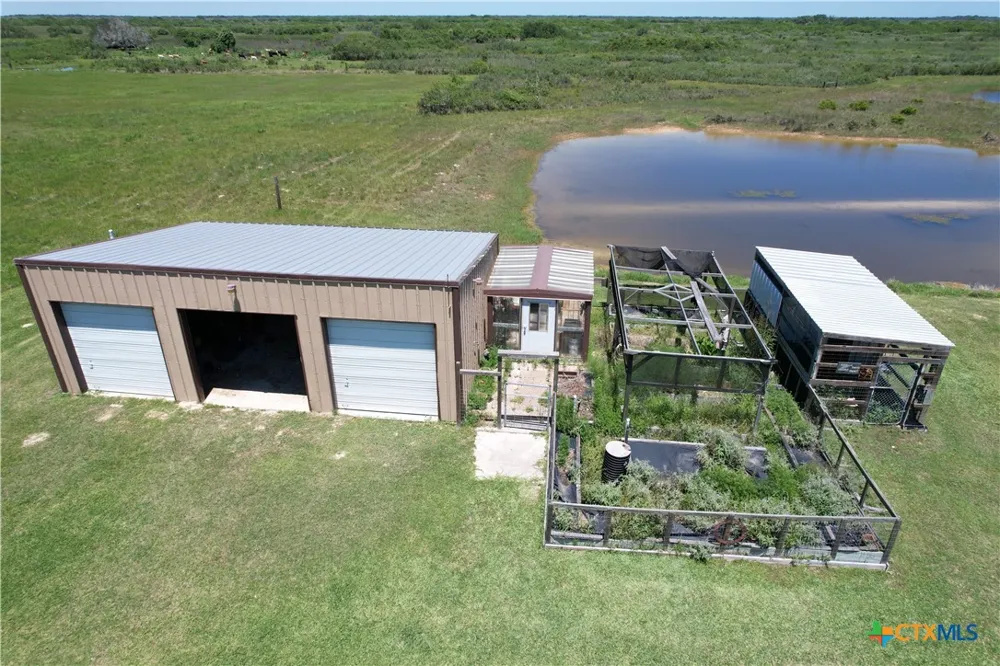 446 Gibb Boulevard Seadrift, TX 77983