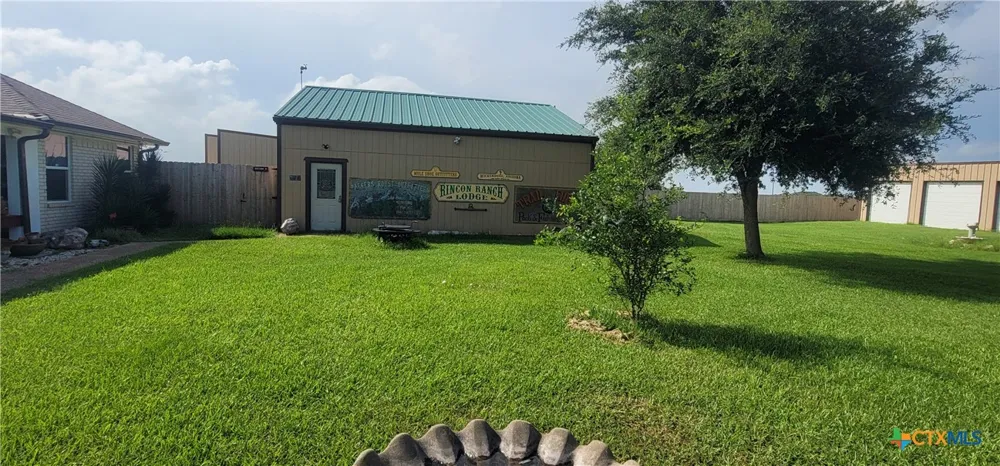 446 Gibb Boulevard Seadrift, TX 77983